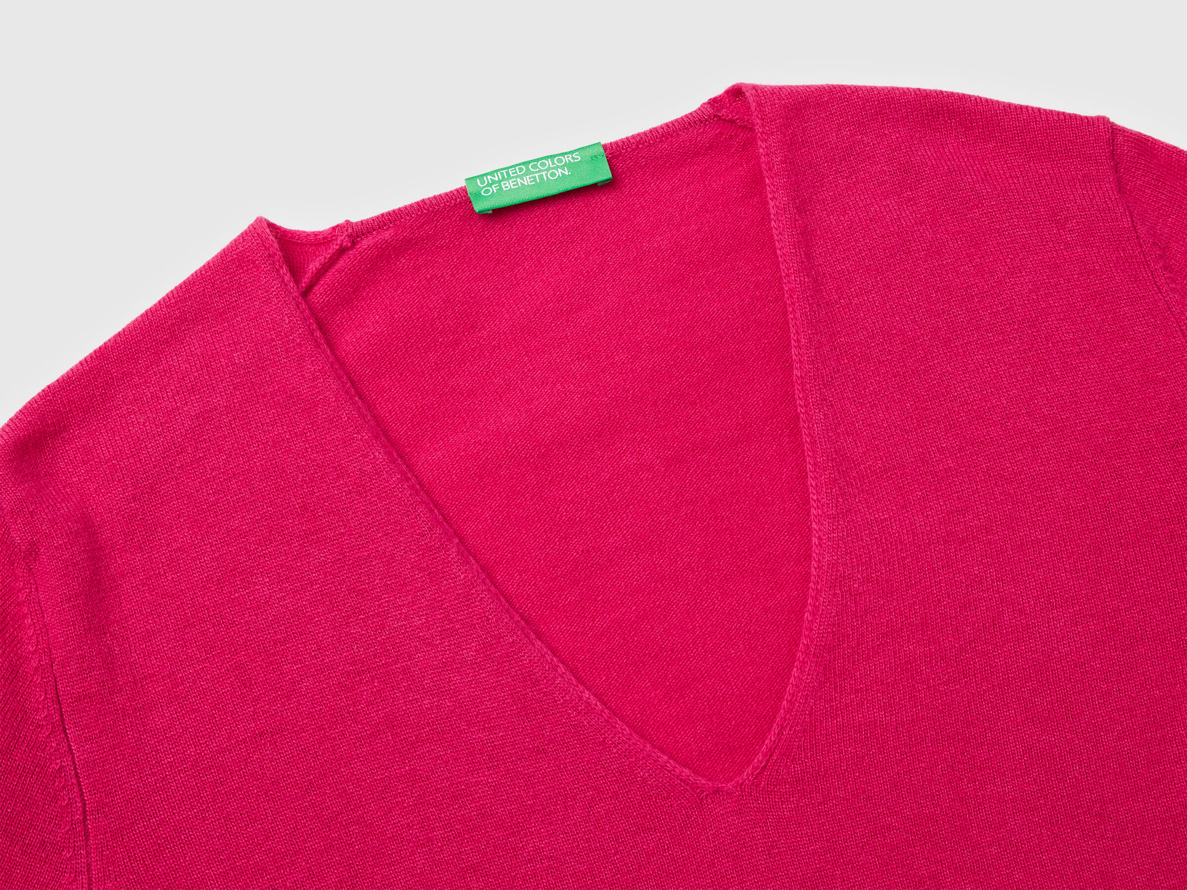 V NECK SWEATER L/S Women image number 7